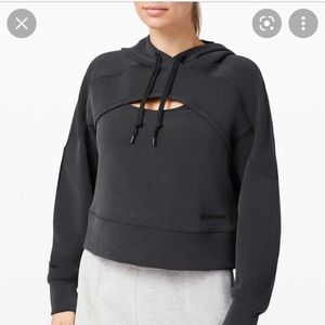 lululemon get centred size 6 black hoodie